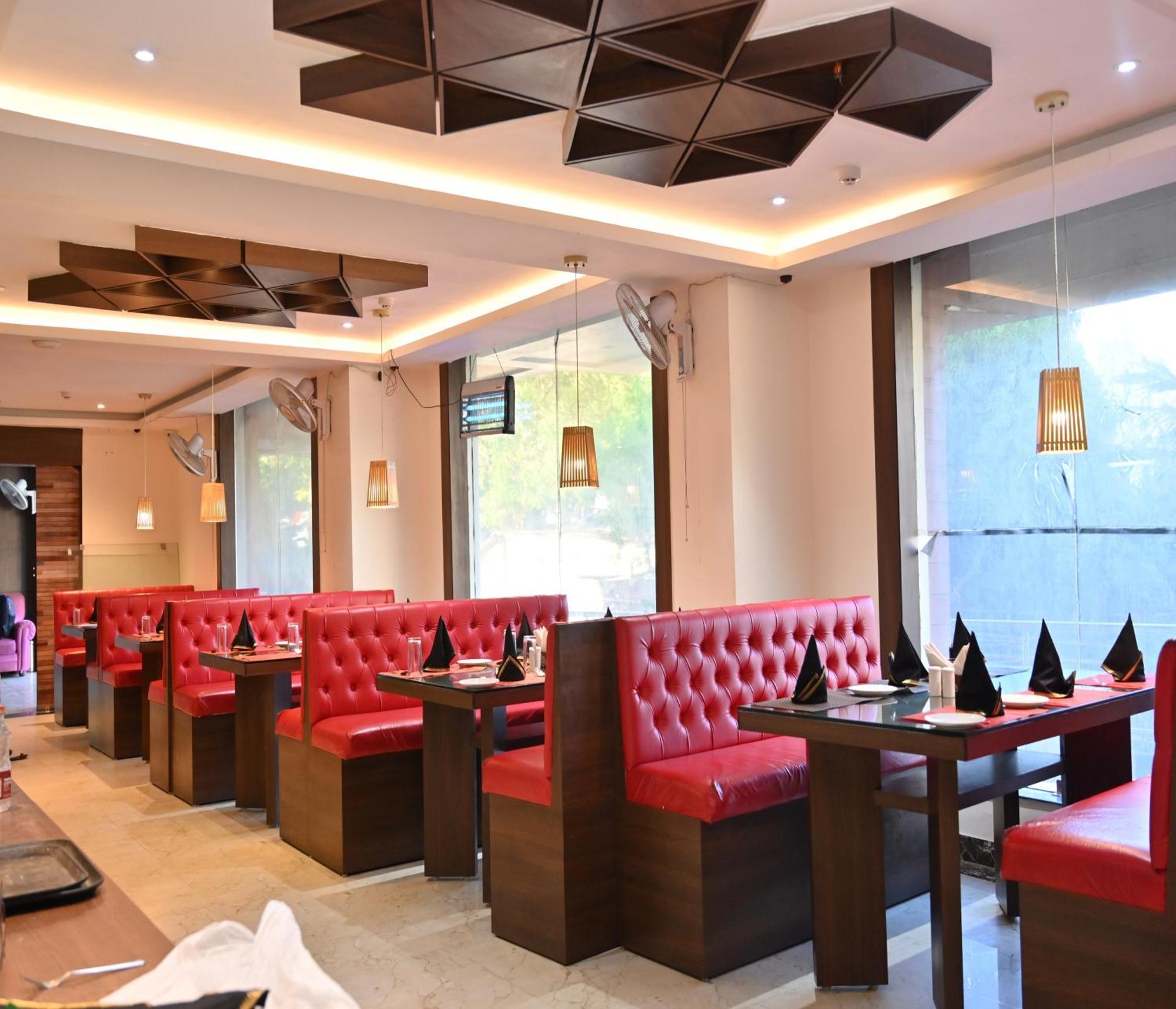 Hotel Silver Land New Digha With Rooftop Pool Eksteriør billede