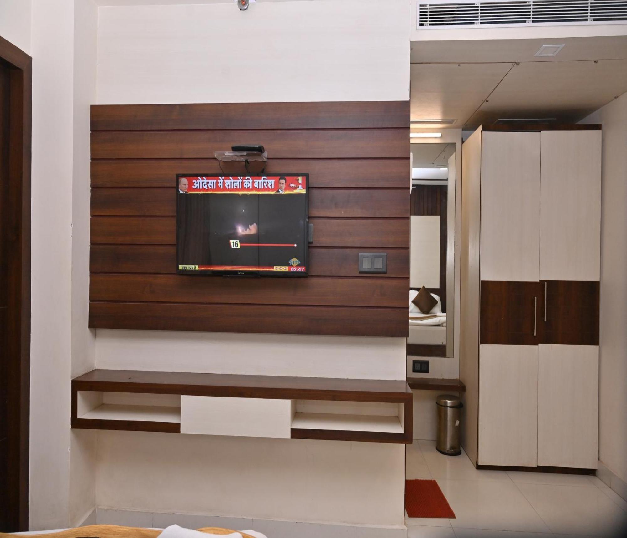 Hotel Silver Land New Digha With Rooftop Pool Eksteriør billede