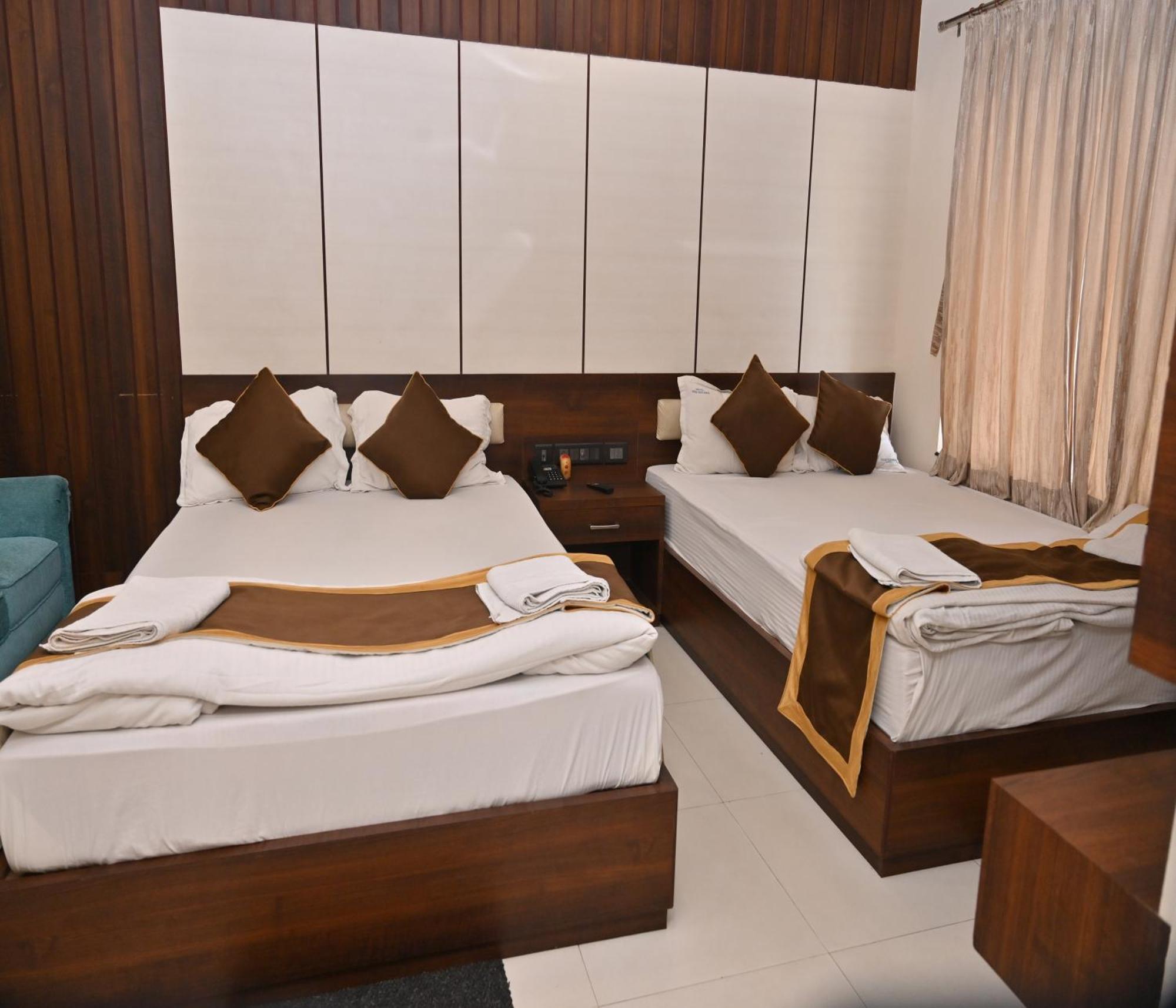 Hotel Silver Land New Digha With Rooftop Pool Eksteriør billede