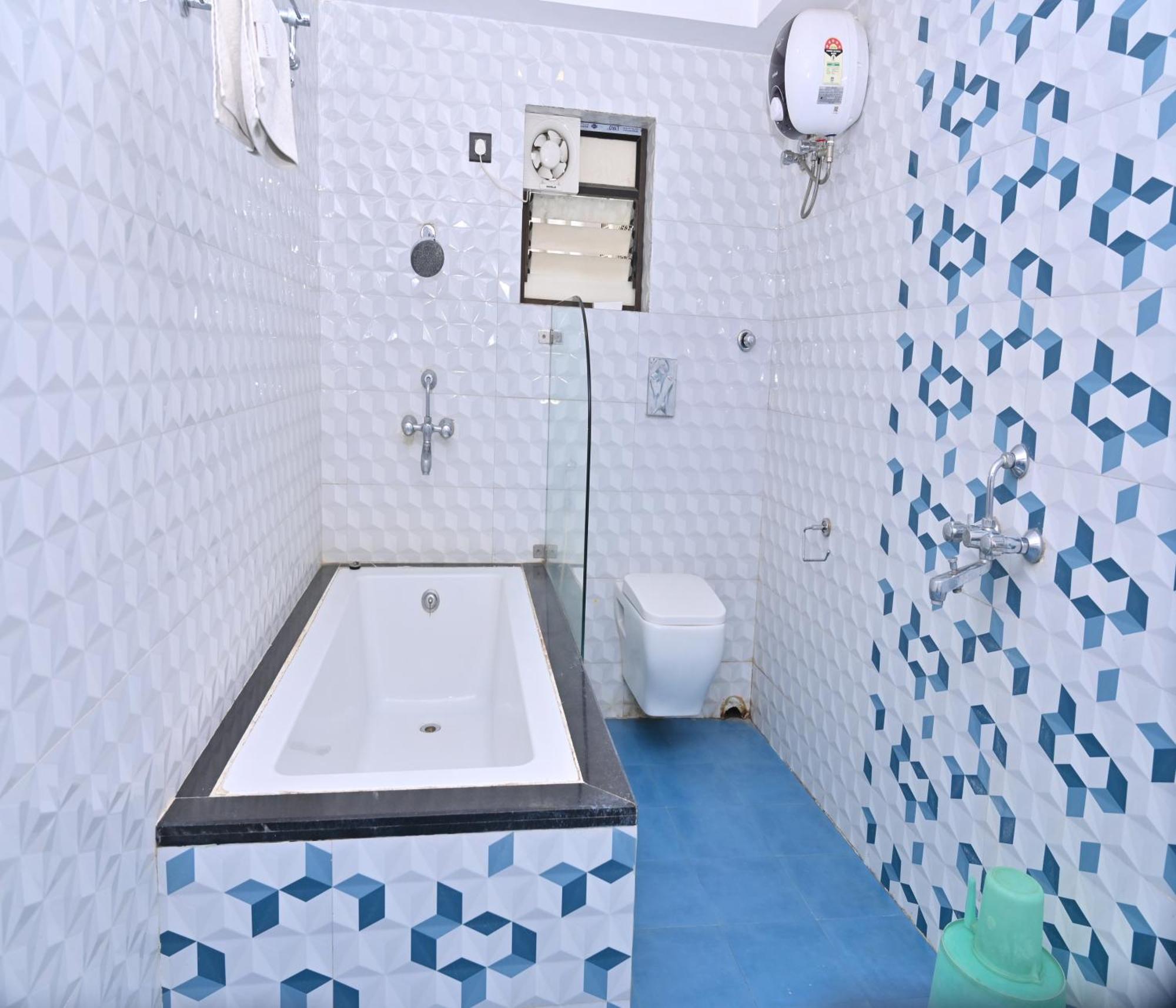 Hotel Silver Land New Digha With Rooftop Pool Eksteriør billede