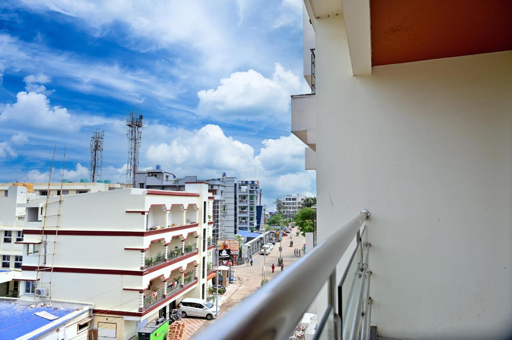 Hotel Silver Land New Digha With Rooftop Pool Eksteriør billede