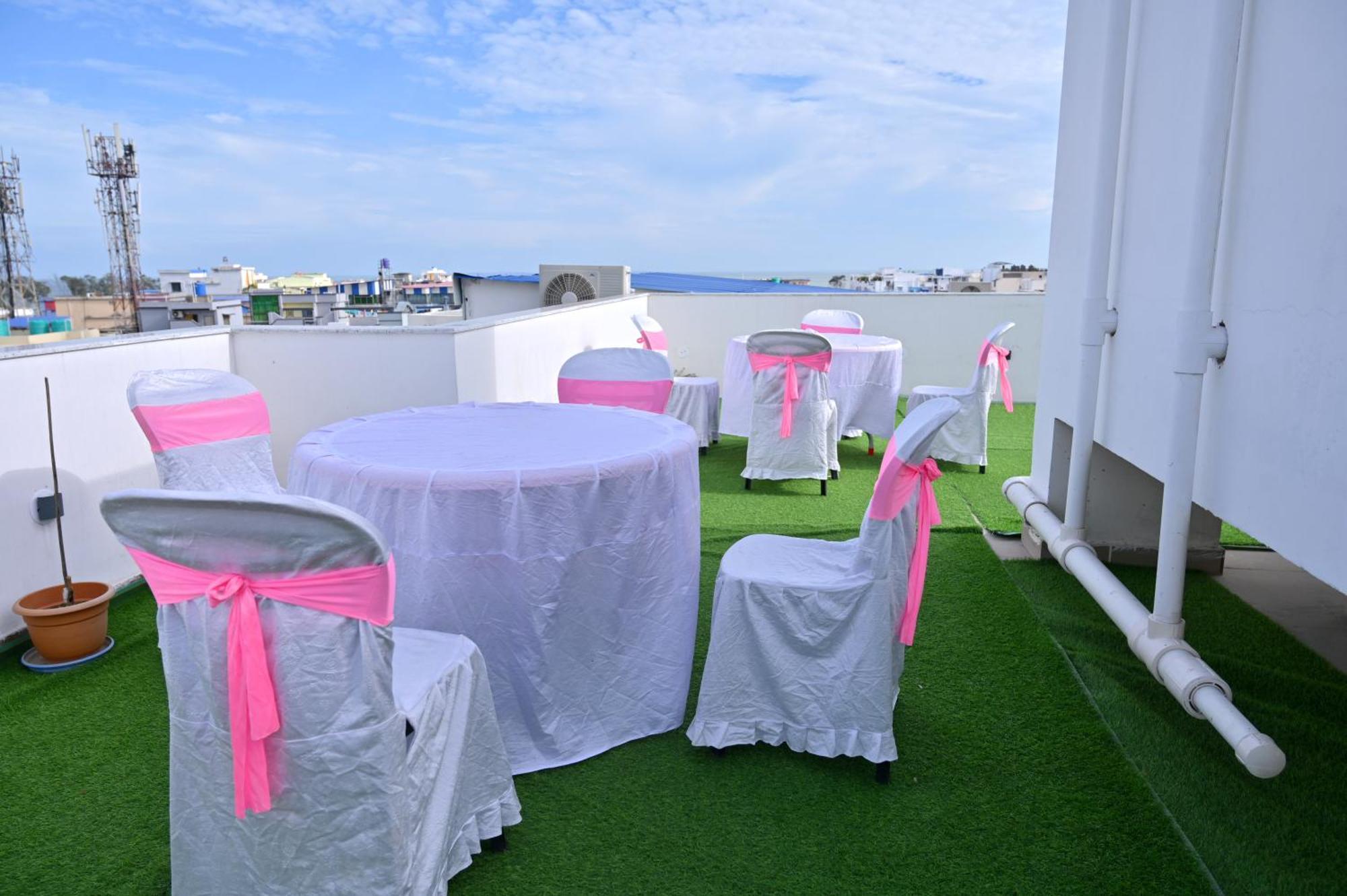 Hotel Silver Land New Digha With Rooftop Pool Eksteriør billede